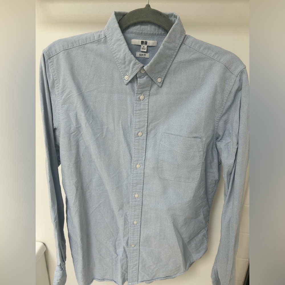Uniqlo Blue Oxford Button Down Slim Fit size M